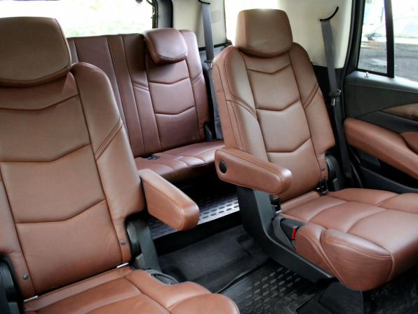 Cadillac Escalade IV с пробегом 2016 года, цена 3 695 000 рублей, 112162 км, внедорожник, Автокод Объявления