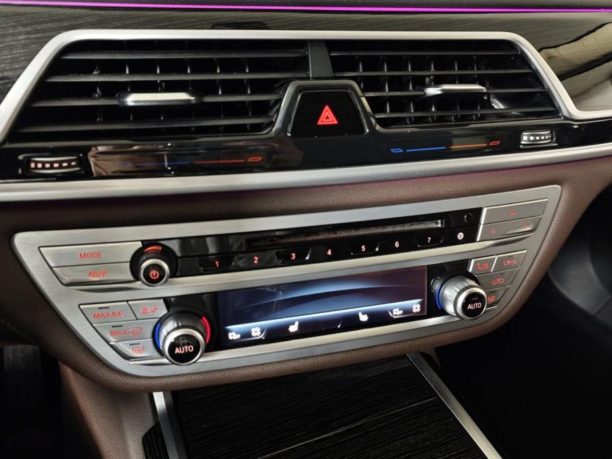 BMW 7 серии VI (G11/G12) Москва  - изображение 17