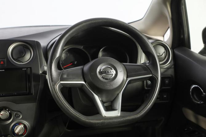 Nissan Note II Рестайлинг с пробегом 2018 года, цена 959 000 рублей, 135000 км, хэтчбек, Автокод Объявления