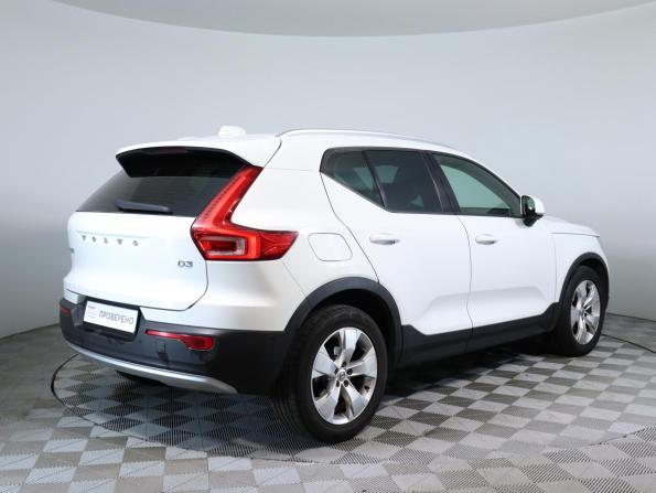 Volvo XC40 I с пробегом 2019 года, цена 2 350 000 рублей, 127418 км, внедорожник, Автокод Объявления