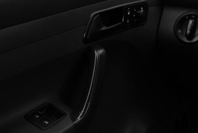 Volkswagen Caddy III Рестайлинг с пробегом 2012 года, цена 890 000 рублей, 169332 км, компактвэн, Автокод Объявления