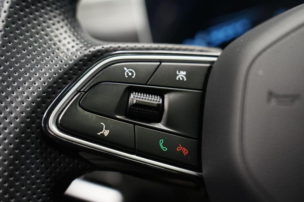 Geely Coolray I Рестайлинг Крым  - изображение 16