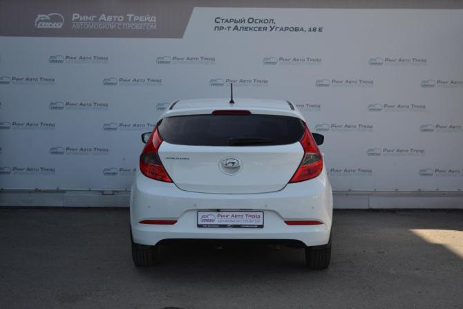 Hyundai Solaris I Рестайлинг с пробегом 2016 года, цена 995 000 рублей, 123628 км, седан, Автокод Объявления