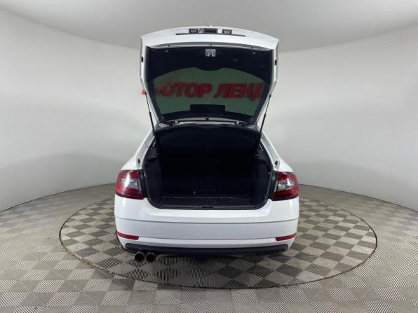 Skoda Octavia III (A7) Рестайлинг с пробегом 2017 года, цена 1 410 000 рублей, 231088 км, лифтбек, Автокод Объявления