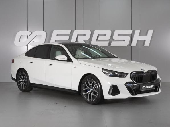 BMW 5 серии VIII (G60/G61/G68) с пробегом 2024 года, цена 7 799 000 рублей, 16015 км, седан, Автокод Объявления
