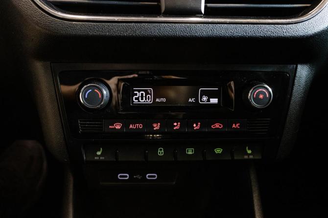 Skoda Rapid II с пробегом 2020 года, цена 1 479 000 рублей, 73030 км, лифтбек, Автокод Объявления