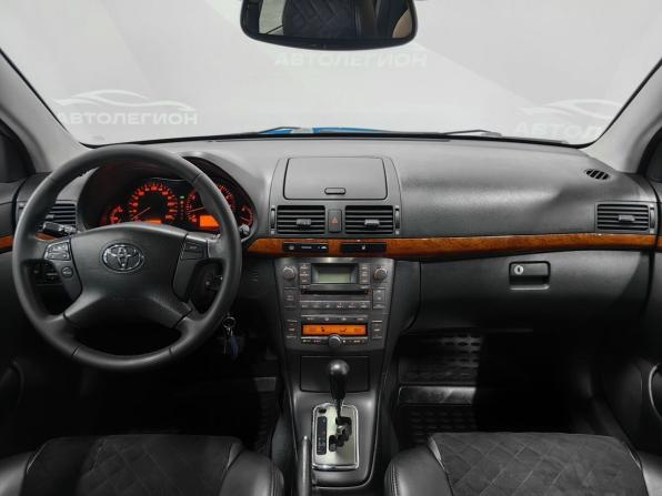Toyota Avensis II Рестайлинг с пробегом 2008 года, цена 990 000 рублей, 228000 км, седан, Автокод Объявления