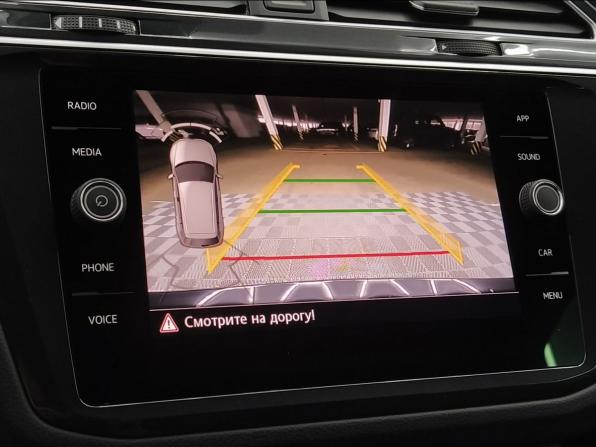 Volkswagen Tiguan II с пробегом 2020 года, цена 3 098 000 рублей, 87000 км, внедорожник, Автокод Объявления