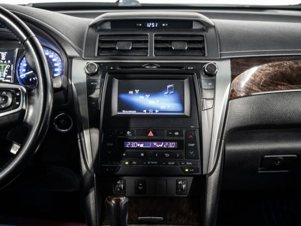 Toyota Camry VII (XV50) Рестайлинг с пробегом 2017 года, цена 2 100 000 рублей, 156208 км, седан, Автокод Объявления