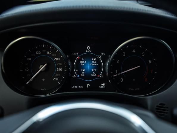 Jaguar F-Pace I с пробегом 2020 года, цена 3 199 000 рублей, 98517 км, внедорожник, Автокод Объявления