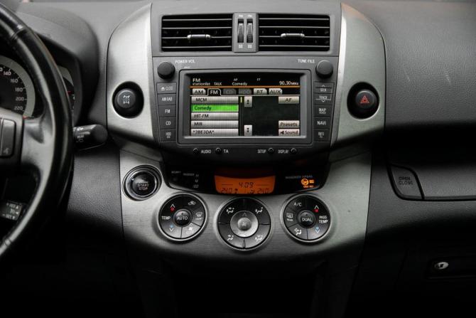 Toyota RAV4 III (XA30) Рестайлинг с пробегом 2011 года, цена 1 449 000 рублей, 165000 км, внедорожник, Автокод Объявления