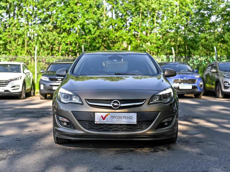 Opel Astra J Рестайлинг Санкт-Петербург  - изображение 3