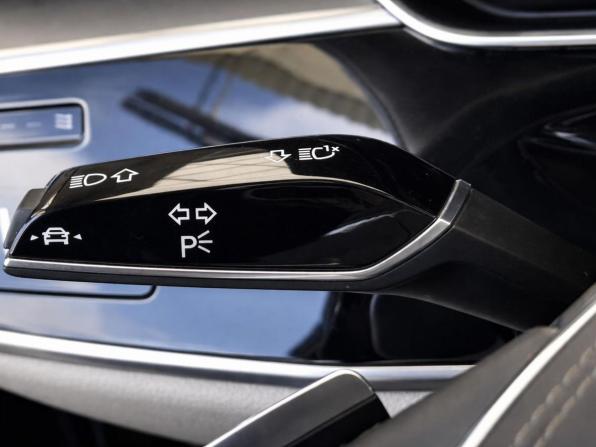 Audi A8 IV (D5) с пробегом 2018 года, цена 3 997 000 рублей, 161898 км, седан, Автокод Объявления