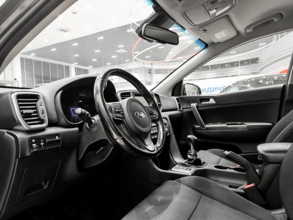 Kia Sportage IV с пробегом 2018 года, цена 1 750 000 рублей, 221050 км, внедорожник, Автокод Объявления