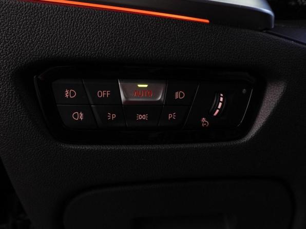 BMW 3 серии VII (G2x) с пробегом 2019 года, цена 4 770 000 рублей, 108987 км, седан, Автокод Объявления