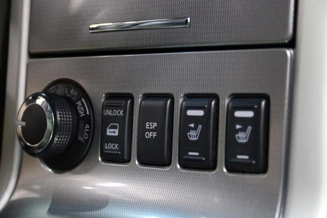Nissan Pathfinder III Рестайлинг с пробегом 2013 года, цена 1 545 450 рублей, 222613 км, внедорожник, Автокод Объявления