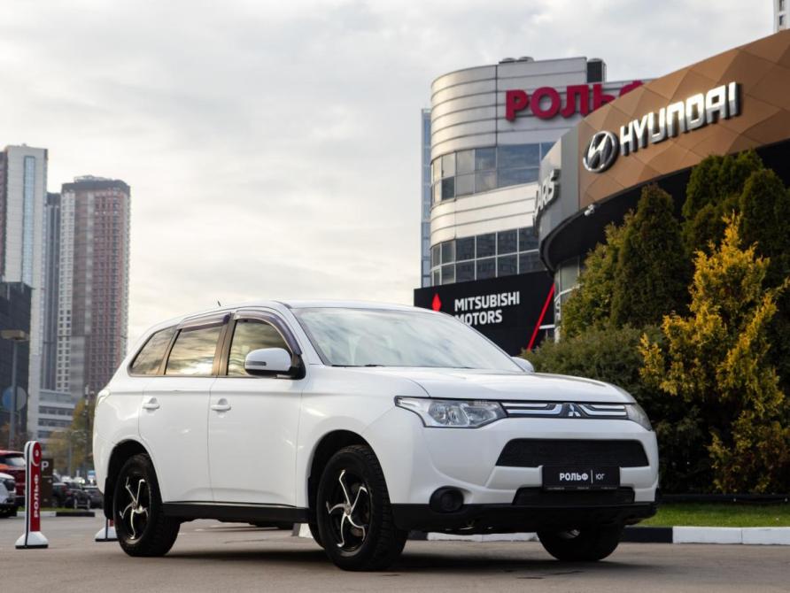 Mitsubishi Outlander III Москва  - изображение 2