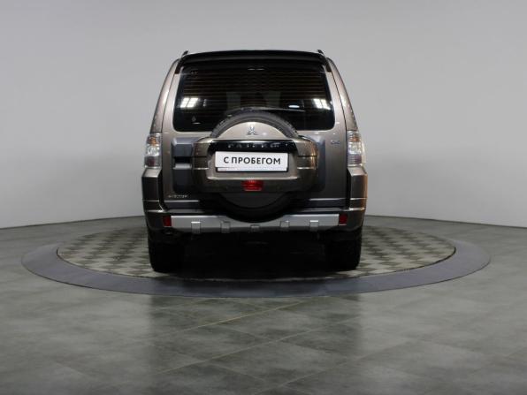 Mitsubishi Pajero IV Рестайлинг 1 с пробегом 2013 года, цена 2 157 000 рублей, 222758 км, внедорожник, Автокод Объявления
