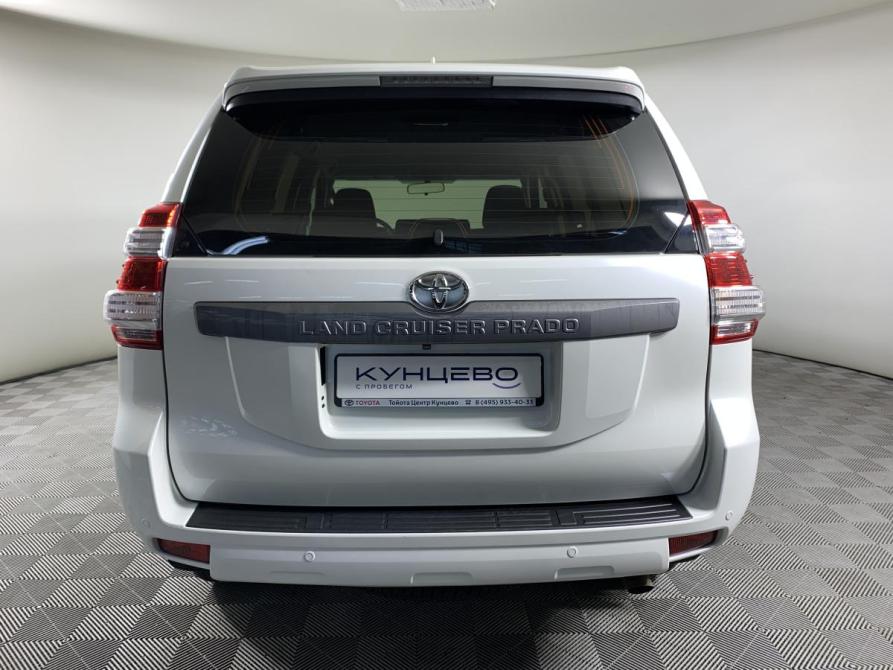 Toyota Land Cruiser Prado 150 Series Рестайлинг 1 Москва  - изображение 6