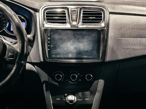 Renault Sandero II с пробегом 2017 года, цена 890 849 рублей, 199162 км, хэтчбек, Автокод Объявления