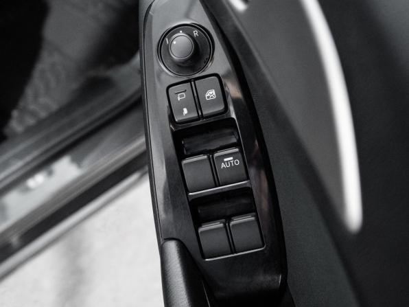 Mazda Axela III Рестайлинг с пробегом 2018 года, цена 1 299 500 рублей, 95363 км, седан, Автокод Объявления