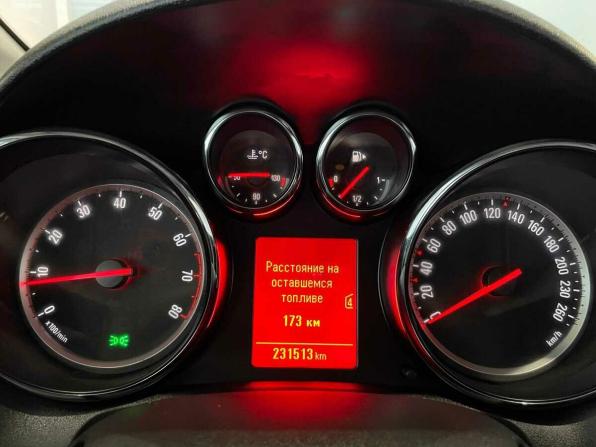 Opel Astra J Рестайлинг с пробегом 2014 года, цена 694 000 рублей, 231512 км, хэтчбек, Автокод Объявления