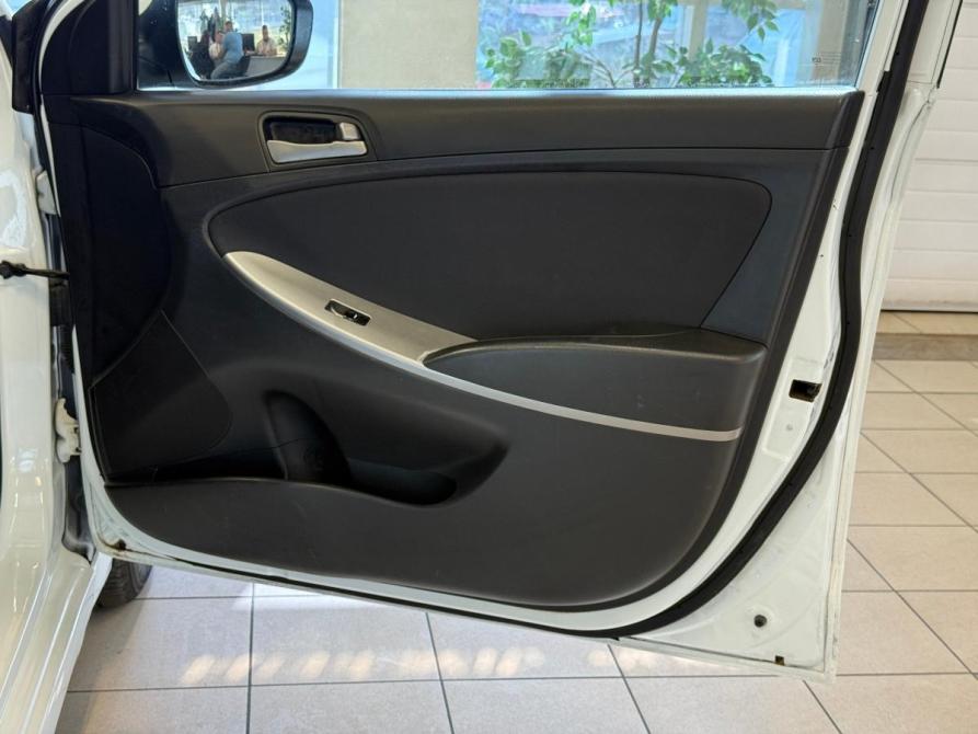 Hyundai Solaris I Рестайлинг Волгоград  - изображение 16