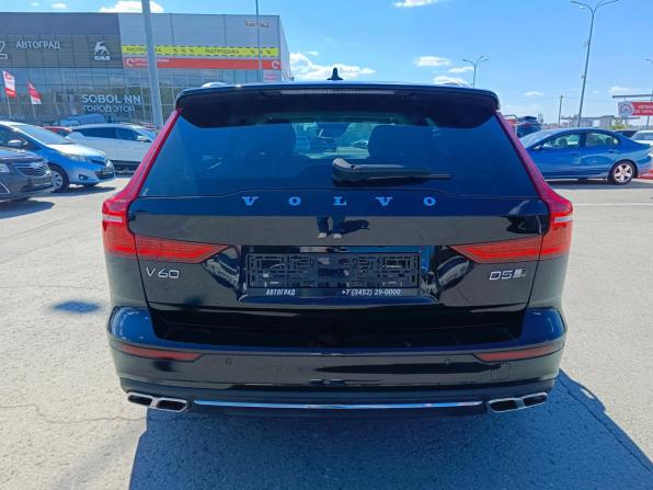 Volvo V60 II с пробегом 2018 года, цена 2 415 000 рублей, 271793 км, универсал, Автокод Объявления