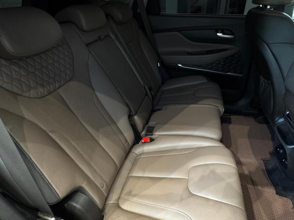 Hyundai Santa Fe IV с пробегом 2019 года, цена 3 020 000 рублей, 113084 км, внедорожник, Автокод Объявления