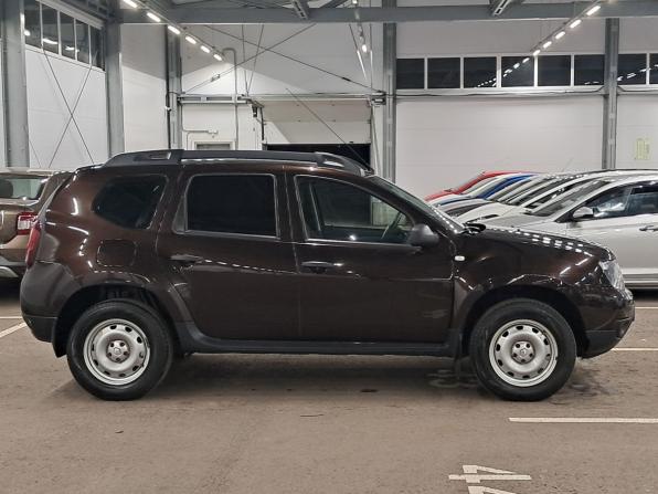 Renault Duster I Рестайлинг с пробегом 2018 года, цена 1 400 000 рублей, 106882 км, внедорожник, Автокод Объявления