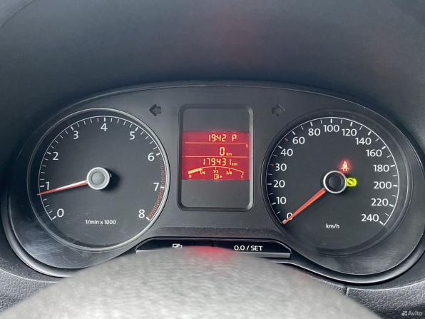 Volkswagen Polo V с пробегом 2012 года, цена 899 000 рублей, 179431 км, седан, Автокод Объявления