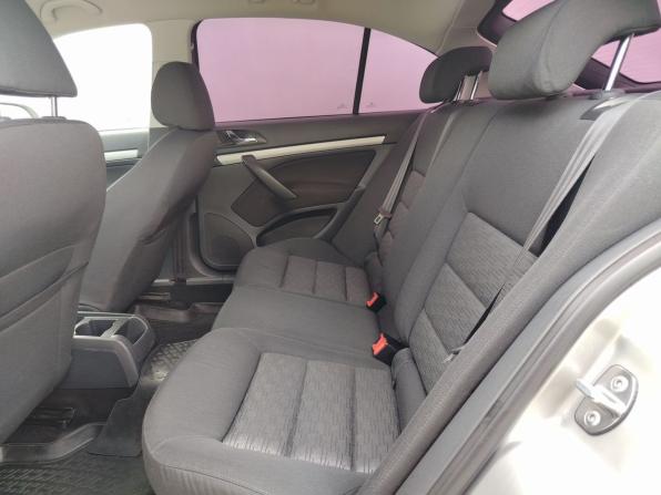 Skoda Octavia II (A5) Рестайлинг с пробегом 2012 года, цена 659 000 рублей, 256637 км, лифтбек, Автокод Объявления
