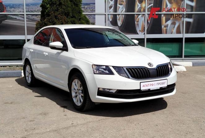 Skoda Octavia III (A7) Рестайлинг с пробегом 2018 года, цена 1 230 000 рублей, 110334 км, лифтбек, Автокод Объявления