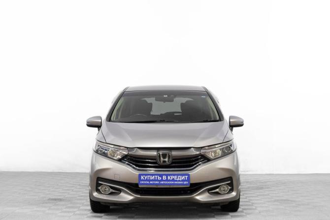 Honda Shuttle II с пробегом 2018 года, цена 1 299 000 рублей, 165900 км, универсал, Автокод Объявления