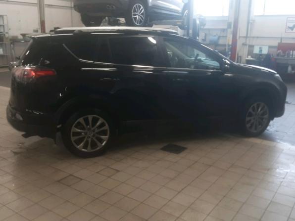 Toyota RAV4 IV (XA40) Рестайлинг с пробегом 2019 года, цена 2 575 000 рублей, 160942 км, внедорожник, Автокод Объявления