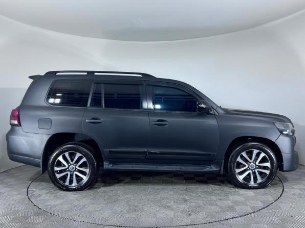 Toyota Land Cruiser 200 Series с пробегом 2008 года, цена 4 250 000 рублей, 151315 км, внедорожник, Автокод Объявления