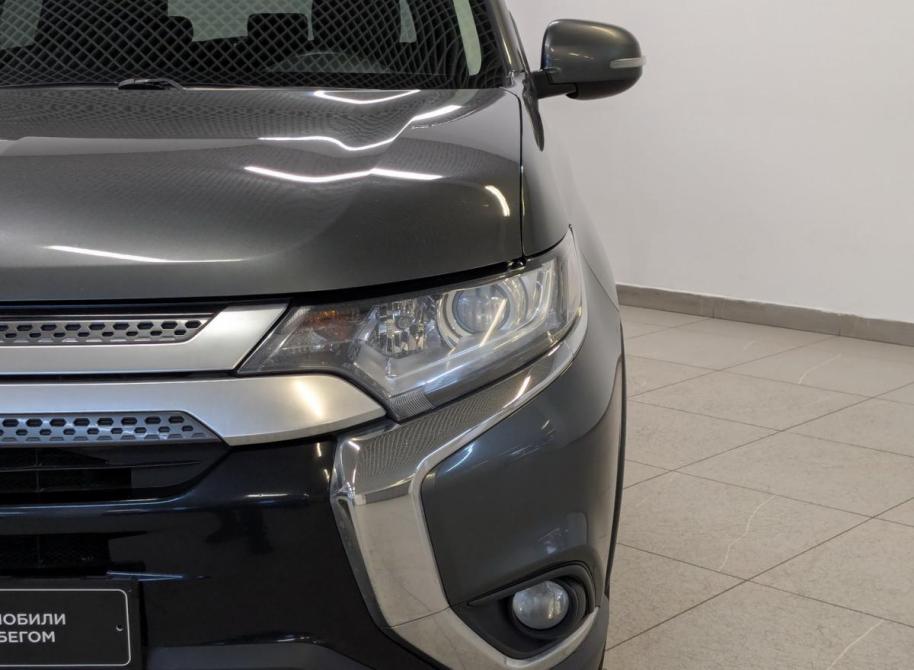 Mitsubishi Outlander III Рестайлинг 3 Санкт-Петербург  - изображение 17