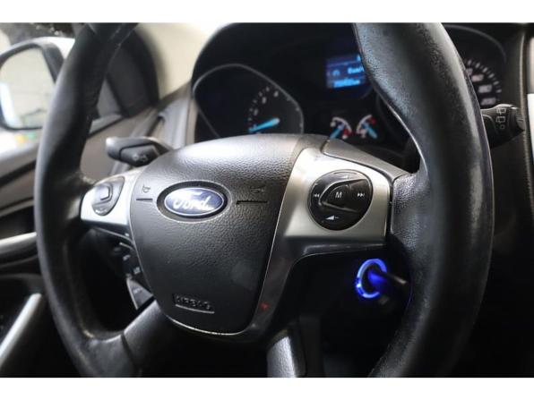 Ford Focus III с пробегом 2012 года, цена 620 000 рублей, 256000 км, хэтчбек, Автокод Объявления