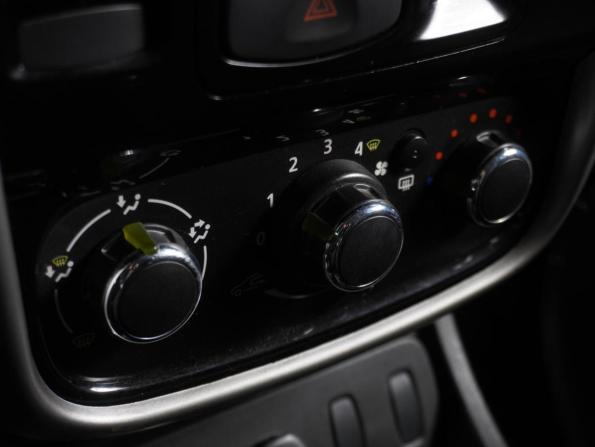 Renault Duster I с пробегом 2014 года, цена 849 000 рублей, 206414 км, внедорожник, Автокод Объявления