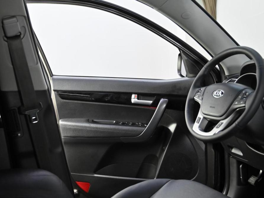 Kia Sorento II Рестайлинг Москва  - изображение 12