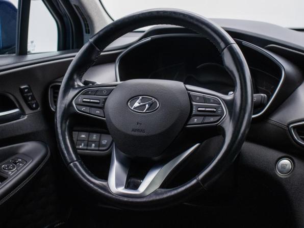 Hyundai Santa Fe IV с пробегом 2019 года, цена 3 277 000 рублей, 98669 км, внедорожник, Автокод Объявления