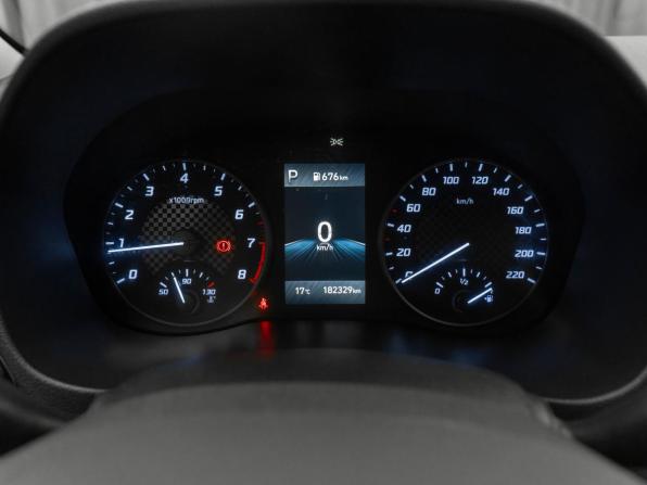 Hyundai Solaris II Рестайлинг с пробегом 2021 года, цена 1 370 000 рублей, 182294 км, седан, Автокод Объявления
