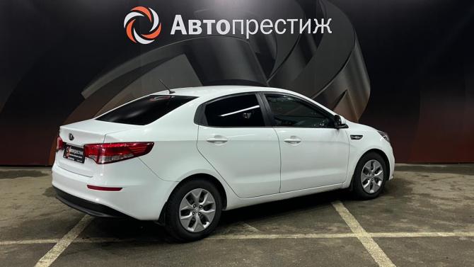 Kia Rio III Рестайлинг с пробегом 2015 года, цена 690 000 рублей, 260000 км, седан, Автокод Объявления
