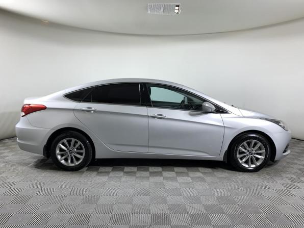Hyundai i40 I Рестайлинг с пробегом 2016 года, цена 1 090 000 рублей, 213027 км, универсал, Автокод Объявления