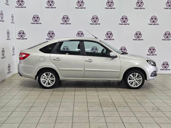 Lada (ВАЗ) Granta I Рестайлинг с пробегом 2022 года, цена 697 000 рублей, 30162 км, хэтчбек, Автокод Объявления