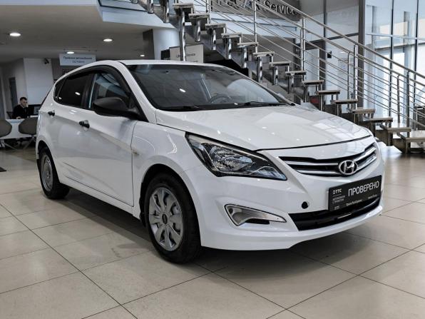 Hyundai Solaris I с пробегом 2014 года, цена 820 000 рублей, 129910 км, хэтчбек, Автокод Объявления