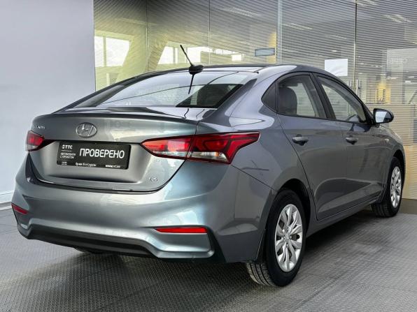 Hyundai Solaris II с пробегом 2018 года, цена 1 470 000 рублей, 77000 км, седан, Автокод Объявления