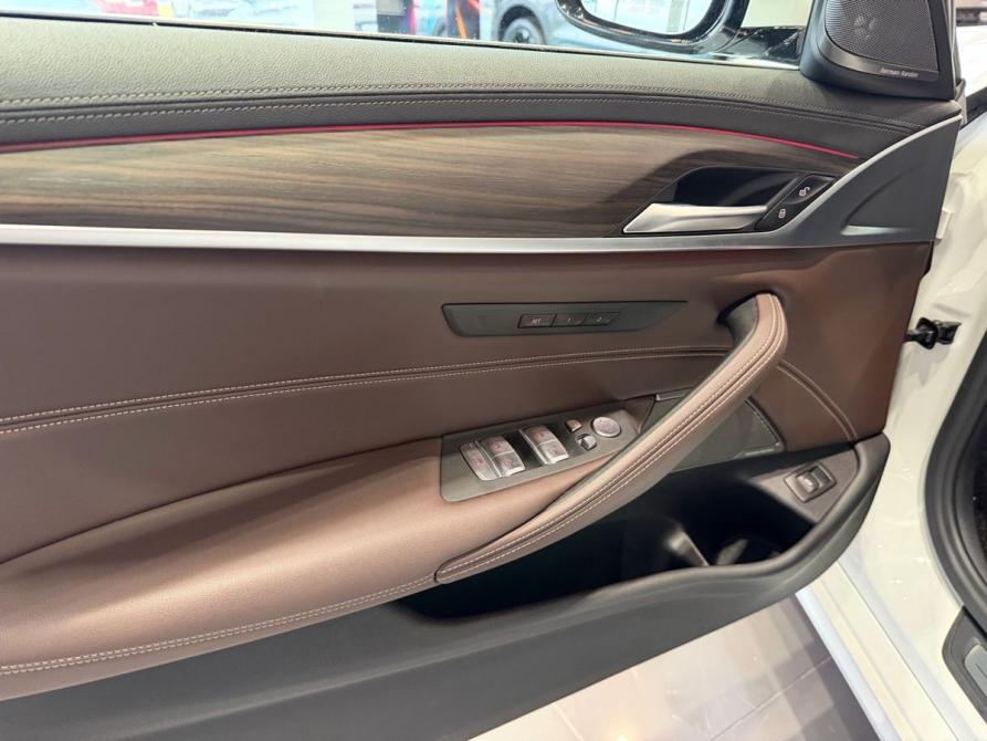 BMW 5 серии VII (G30/G31/G38) Рестайлинг Челябинск  - изображение 8