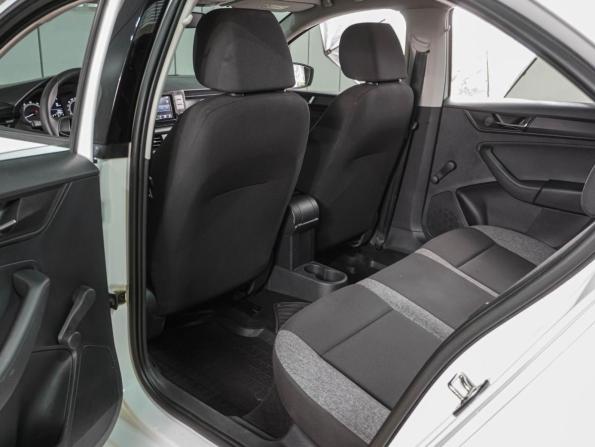 Skoda Rapid II с пробегом 2021 года, цена 1 359 000 рублей, 112588 км, лифтбек, Автокод Объявления