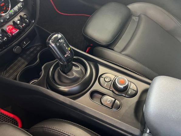 Mini Clubman II Рестайлинг с пробегом 2021 года, цена 2 255 900 рублей, 105422 км, универсал, Автокод Объявления